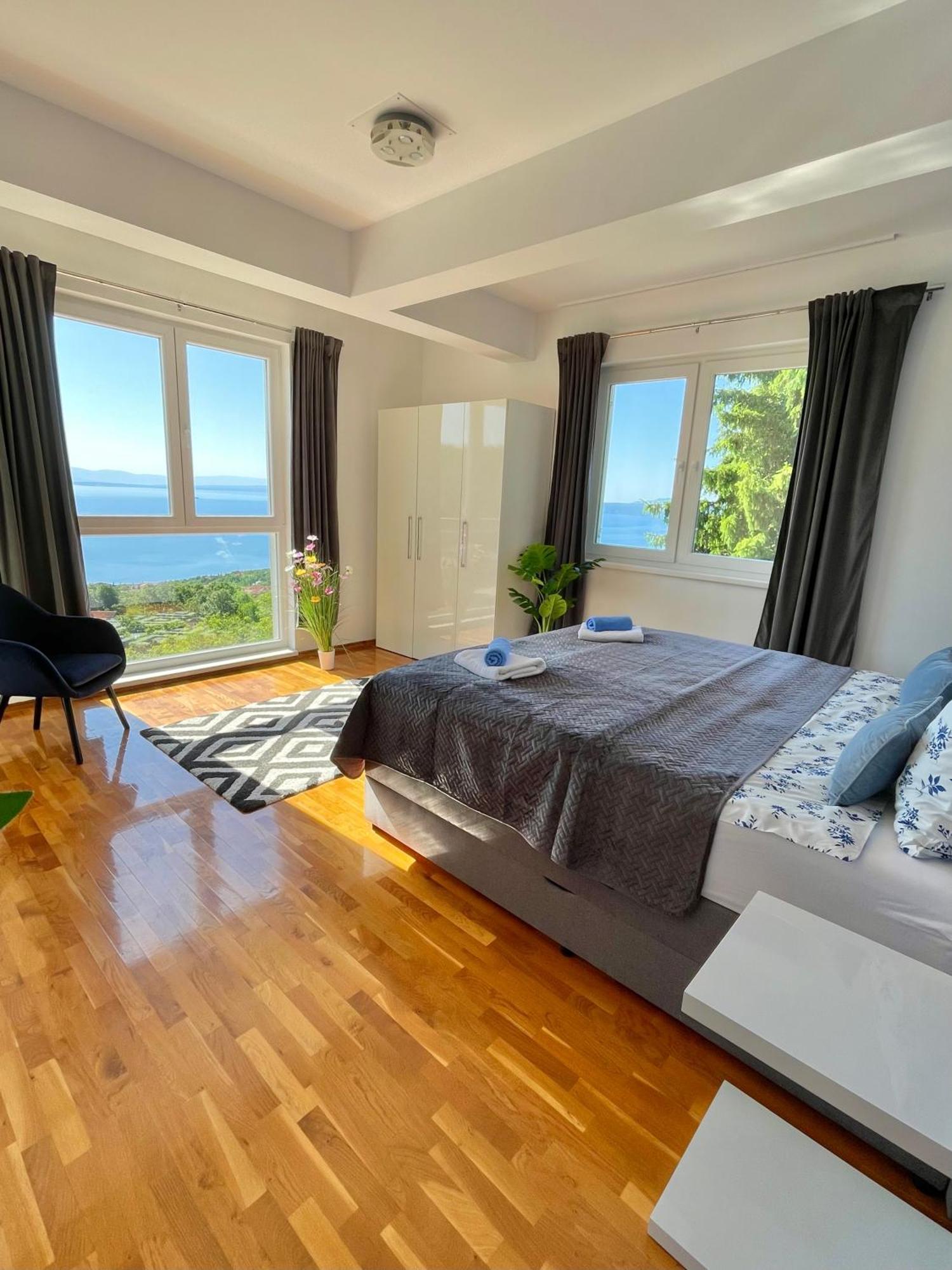 Luxury Villa Eternity - Marvelous Sea View - Box Spring Beds - Opatija-Poljane Bagian luar foto