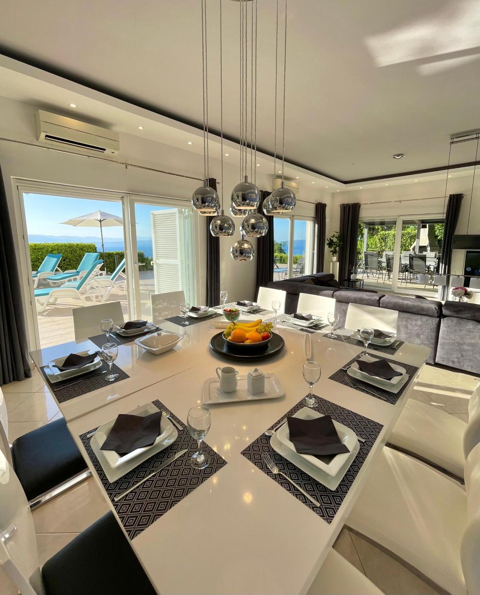 Luxury Villa Eternity - Marvelous Sea View - Box Spring Beds - Opatija-Poljane Bagian luar foto